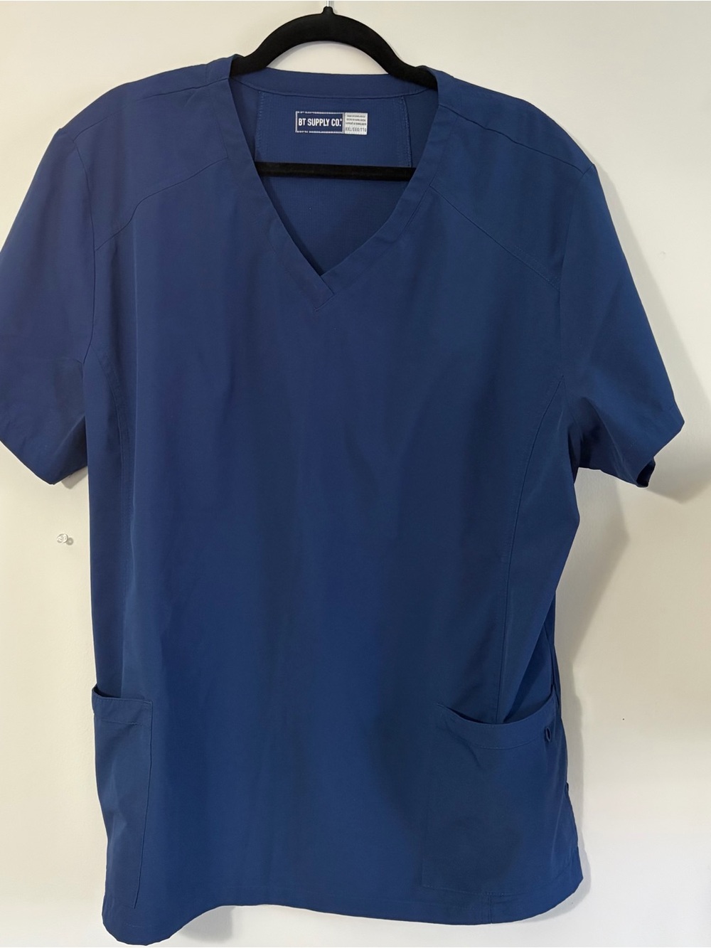 3-pack Women’s Navy V-Neck Scrub Top - Short Sleeve